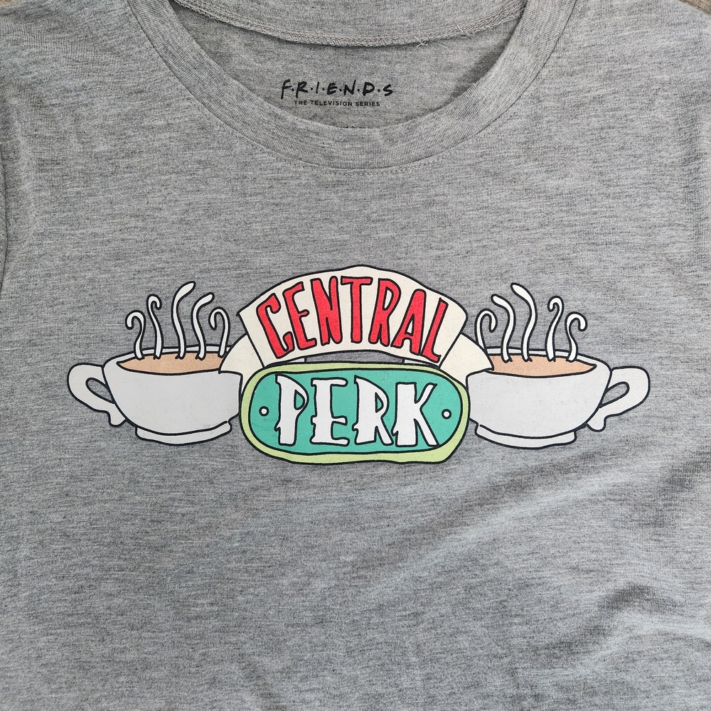 FRIENDS Gray Central Perk Tee M RETRO Streetwear‎ Fan Focused